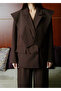 Women's Modern Cut Shoulder Pad Piece Blazer and Capri Pants Stylish Set - 3