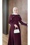 فستان سهرة Katarina بكتف مزين بالأحجار - 4