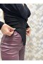 بلوزة نسائية أنيقة بأزرار كبس وياقة على شكل V مبطنة - 2
