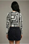 Women's Black-White Crew Neck Patterned Crop Blouse Nj74 - 4