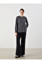 Crew Neck Women's Blouse - 2