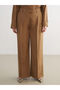 Esvab • Modern & Distinctive Relaxed Fit Wide Leg Women's Pants - 2