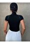 بلوزة CoolFit بأكمام قصيرة وقصة ضيقة - 5