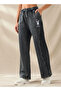 Wide Leg Mid-Rise Jeans with Stitch Print