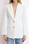 Beyaz Fitted/Vücuda Oturan Aksesuar Düğmeli Yaka Detaylı Astarlı Vatkalı Blazer Ceket TWOSS26BC00028 - 4