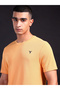 تي شيرت رجالي سادة بقصّة Slim Fit ورقبة دائرية - 3