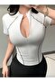 بلوزة CoolFit بأكمام قصيرة وقصة ضيقة - 5