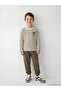 Beige embroidered boy's t-shirt and sweatpants