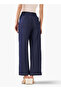 Wide-Leg Pleated Trousers - 4