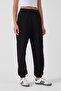 Women's Black High Waist Elastic Cuffed Comfortable Fit Jogger Sweatpants - H5991 - 3