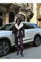 سترة نسائية من الجلد باللون البني الداكن مع ياقة من الفرو الأبيض - 7