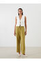 Esvab • Modern & Distinctive V-Placket Textured Bowknot Women's Classic Vest - 2