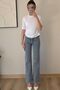 Chic White Short Sleeve Crew Neck Slim Fit Blouse with Back Detail - 4