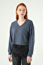 Indigo bluza sa V-izrezom 8259A