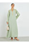 Green Embroidered A-Line Jalabiya - 3