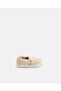 Infant Girls Beige Embossed Sneakers