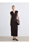 Esvab • Modern & Distinctive Roba Collar Bodycon Dress