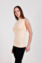 Women's Nude Lycra Zero Sleeve Turtleneck Tank Top - 3
