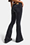 Women's Smoke Gray 2s6-1 SWL Mid-Rise Flared Fit Belt Detail Stretchy Denim Jeans - 2