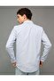 قميص AE Oxford بقصّة Slim Fit وبأزرار للاستخدام اليومي - 2