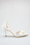 La Perla Pearl Pointed Toe Stiletto Heel Wedding Bridal Shoes - 9 cm - 5