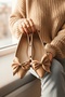 حذاء Amara Nude Bow بكعب قصير (1.5 سم) ومقدمة مدببة كاجوال - 3