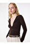 Sandy Fabric Slim Fit Long Sleeve T-Shirt with Knot Detail and V-Neck - 2