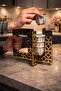 حامل فناجين القهوة العربية، حامل فناجين باللون الأسود والذهبي الأصفر، حامل القهوة 19x15x26 سم