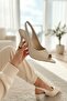 Hana Beige Wrinkled Patent Leather (8 cm) Pointed Toe Heeled Shoes