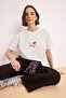 Ekru Baskılı Oversize/Geniş Kalıp Kısa Kollu %100 Pamuk Örme T-Shirt TWOSS26TS00123 - 2