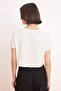 Ekru Regular/Normal Kalıp Kısa Kollu Dantelli Tok %100 Pamuk Örme T-shirt TWOSS26TS00224 - 4