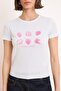 Beyaz Çilek Baskılı Fitted/Vücuda Oturan Baskılı Örme T-Shirt TWOSS25TS00082 - 3