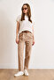 Women's Beige Belt Pack Pocketed Gabardine Carrot Pants Pnt-19000394 - 3