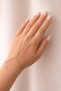 Women's Minimal Shahmeran Bracelet Elegant Hand Chain Bracelet Modern Stylish Design - 5