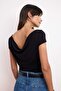 Siyah Fitted/Vücuda Oturan Kayık Yaka Kısa Kollu Yumuşak Örme Bluz TWOSS26BZ00466