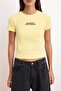 Sarı Fitted/Vücuda Oturan Esnek Crop Bisiklet Yaka Kısa Kol Baskılı Örme T-Shirt TWOSS25TS00082 - 6