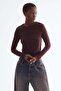 Fitted cotton top