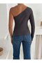 Women's Smoked Color One-Shoulder Open-Finger Detailed Long Sleeve Corded Fabric T-Shirt Blouse - 4