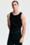 قميص صدرية مضلعة بقصّة Slim Fit