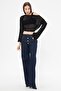 Women's Pat Button Detailed Loose Fit Fabric 100% Cotton Denim Jean - 3