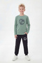 Round Neck Sweatshirt with Elastic Cuffs, Sweatpants, Printed Long Sleeve Boys' Top and Bottom Set