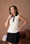 Soft-Textured Half Pat Button Knitwear Blouse Ss26Bz0070 - 3