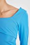 Fitted Off-The-Shoulder Long Sleeve T-Shirt 3165782 - 5