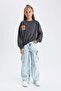 Girl's Garfield Crew Neck Sweatshirt B1508A823Au - 2