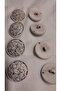 Ǝe Polyester Button 35 Size 22 mm 8 Pieces - 3