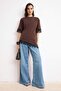 Kahverengi Regular/Normal Kalıp Dantelli Düşük Kol Kısa Kollu Soft Touch Örme T-Shirt TWOSS26TS00196 - 2
