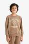 طقم من قطعتين سويت شيرت مطبوع وبنطلون رياضي للأولاد G4967A825WN - 3