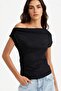 Slim Fit Tight Fitting One Shoulder Black Blouse F8202Ax25Au