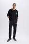 Nba Milwaukee Bucks Oversize Wide Fit Crewneck Short Sleeve T-Shirt B3910Ax24Sp - 2