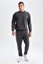 Regular Fit Basic Jogger Sweatpants U7438Azns